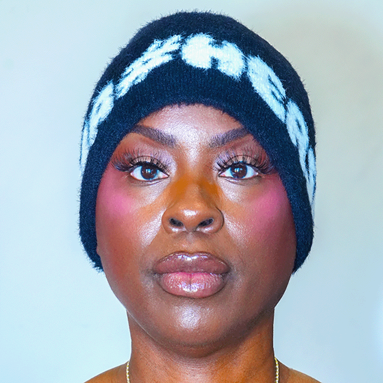 "BEANIE BONET" In White